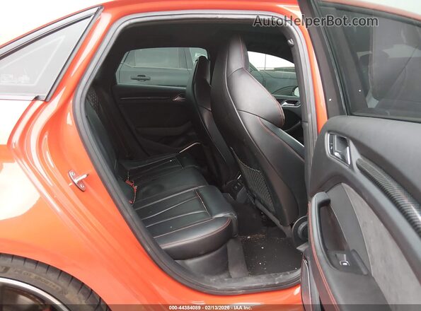 WUABWGFF8J1905483 2018 AUDI RS3 Red Vista de la etiqueta del VIN