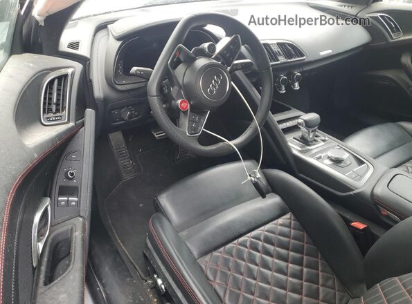WUACEAFXXP7902376 2023 AUDI R8 White Widok deski rozdzielczej
