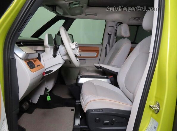 WVG6YVEB0SH020100 2025 VOLKSWAGEN ID Green Vista de los asientos traseros