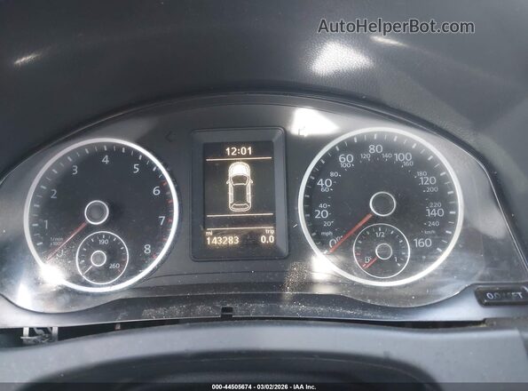 WVGAV7AX1GW606842 2016 VOLKSWAGEN TIGUAN Silver Вид задніх сидінь