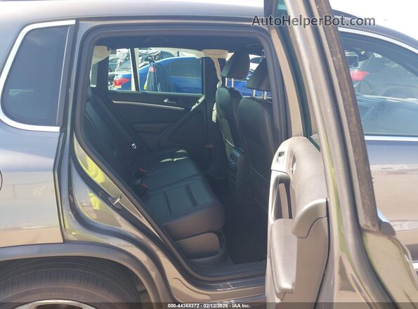 WVGAV7AX4GW087348 2016 VOLKSWAGEN TIGUAN Gray VIN sticker view