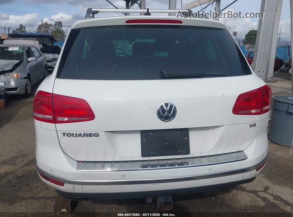 WVGEF7BP0HD005299 2017 VOLKSWAGEN TOUAREG White 