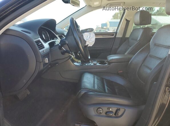WVGEP9BP1GD001818 2016 VOLKSWAGEN TOUAREG Black Սալոնի դիմացի տեսք