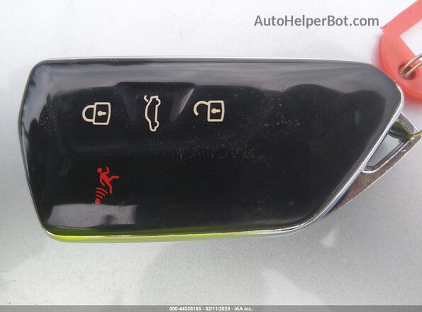 WVGJNPE24NP067848 2022 VOLKSWAGEN ID.4 Silver 
