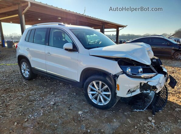 WVGSV7AX4HK009746 2017 VOLKSWAGEN TIGUAN Белый Передняя правая четверть