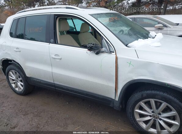 WVGSV7AX9HW510799 2017 VOLKSWAGEN TIGUAN White წინა ხედი