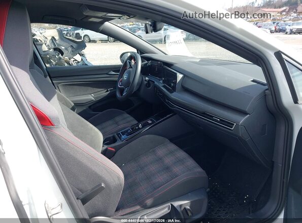WVW8A7CD1PW202358 2023 VOLKSWAGEN GOLF White Vista interior delantera