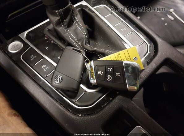 WVWAR7AN0PE014538 2023 VOLKSWAGEN ARTEON Gray Առջևի վահանակի տեսք