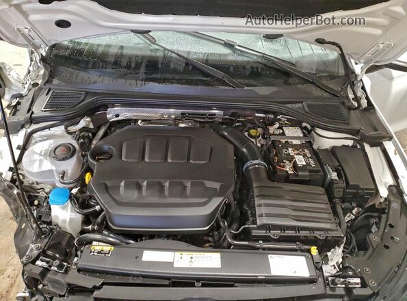 WVWEB7CD2RW231581 2024 VOLKSWAGEN GOLF White უკანა სალონის ხედი