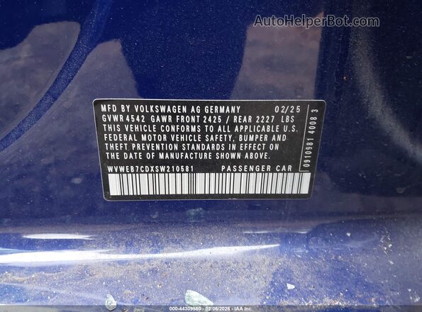 WVWEB7CDXSW210581 2025 VOLKSWAGEN GOLF Dark Blue Engine compartment view