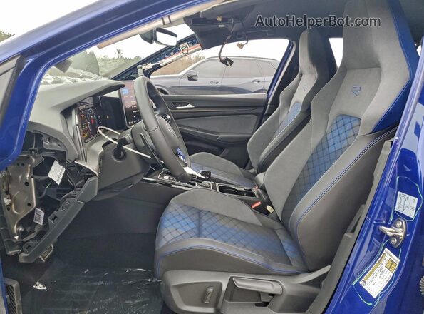 WVWFB7CD1SW221151 2025 VOLKSWAGEN GOLF Blue Vista interior delantera