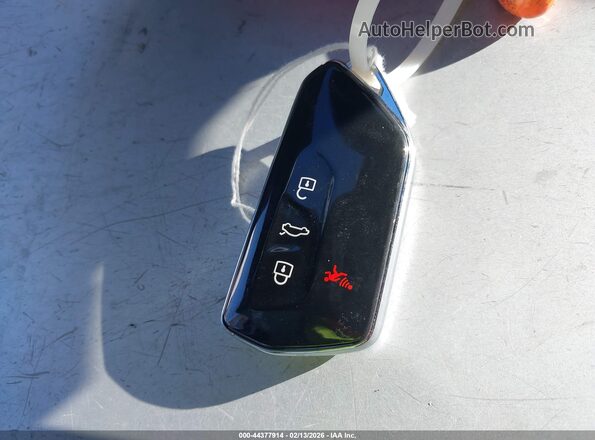 WVWRA7CD1PW179183 2023 VOLKSWAGEN GOLF White Vista del salpicadero