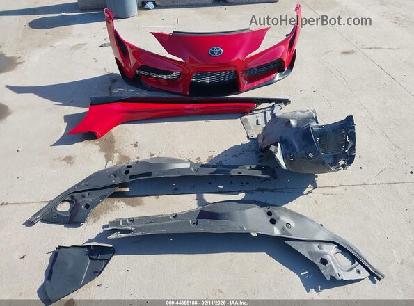 WZ1DB0C03NW046516 2022 TOYOTA GR SUPRA Red ხელსაწყოთა პანელის ხედი