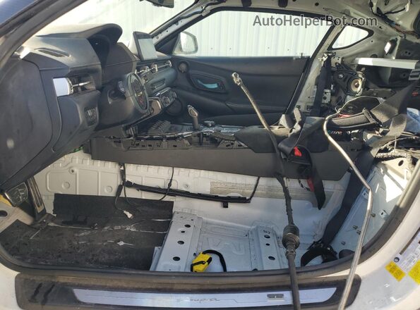 WZ1DB0C03NW049609 2022 TOYOTA SUPRA White 