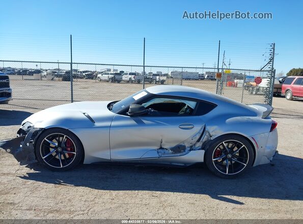 WZ1DB0C04MW037886 2021 TOYOTA GR SUPRA Silver Widok wnętrza 360 stopni