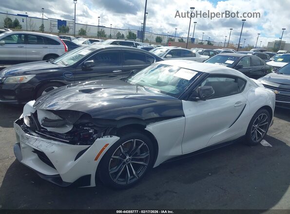 WZ1DB2C06MW038081 2021 TOYOTA GR SUPRA White Սալոնի 360 աստիճան տեսք
