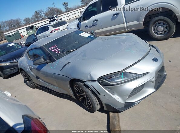 WZ1DB2C0XNW048405 2022 TOYOTA GR SUPRA Silver Rear interior view
