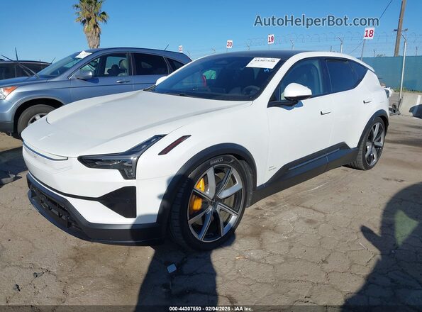 YSREA3YB0SB002802 2025 POLESTAR 3 Белый Передняя левая четверть