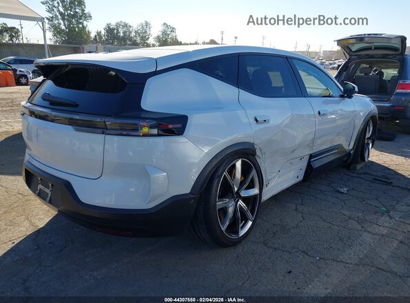 YSREA3YB0SB002802 2025 POLESTAR 3 Белый Задняя правая четверть