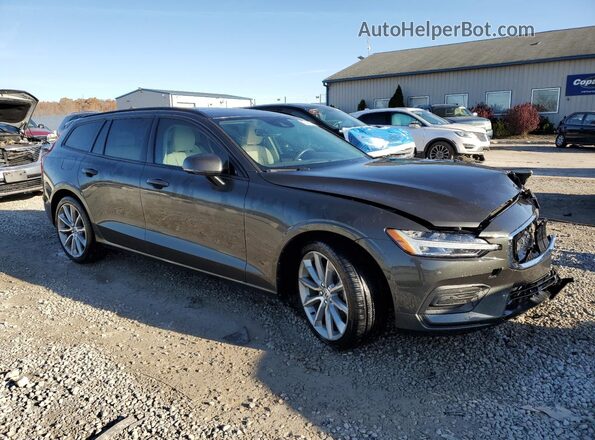 YV1102EK5L2397119 2020 VOLVO V60 Gray Front right