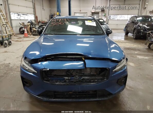 YV1102EM2L2374561 2020 VOLVO V60 Blue Դիմացի տեսք