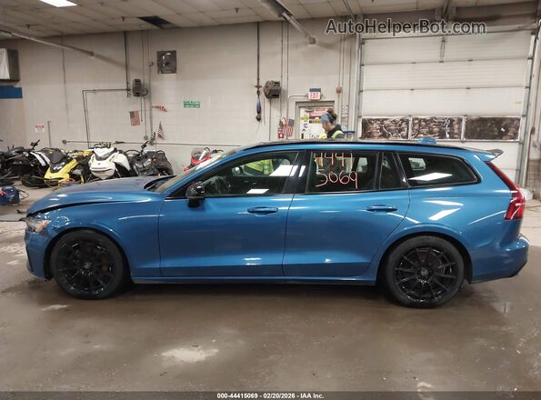 YV1102EM2L2374561 2020 VOLVO V60 Blue Սալոնի 360 աստիճան տեսք