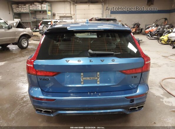 YV1102EM2L2374561 2020 VOLVO V60 Blue 