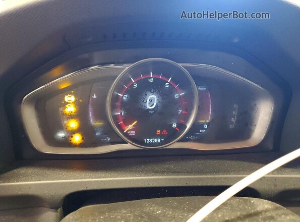 YV126MFK5G2410311 2016 VOLVO S60 Orange Սարքավորումների վահանակի տեսք