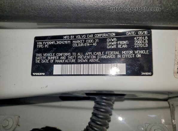 YV126MFL3H2421611 2017 VOLVO S60 White Вид підкапотного простору