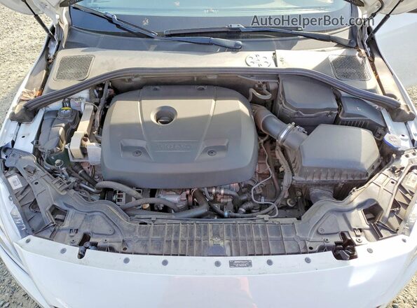YV140MEK3H1347440 2017 VOLVO V60 White უკანა სალონის ხედი
