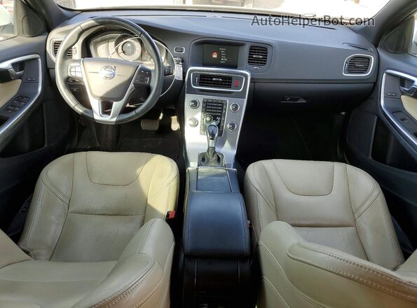 YV140MEK3H1347440 2017 VOLVO V60 White წინა პანელის ხედი