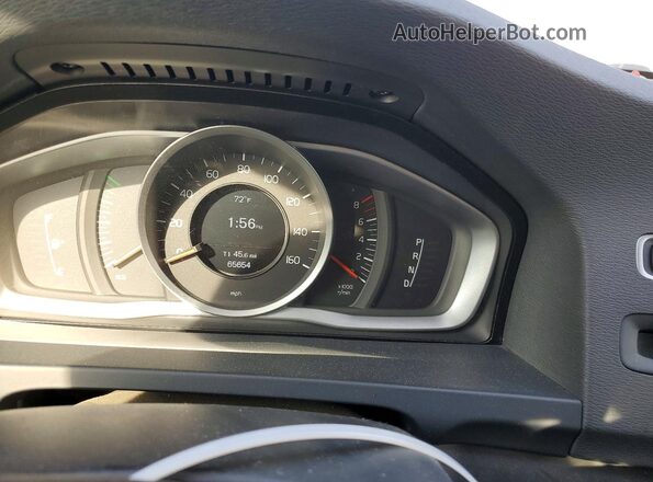 YV140MEK3H1347440 2017 VOLVO V60 White ხელსაწყოთა პანელის ხედი