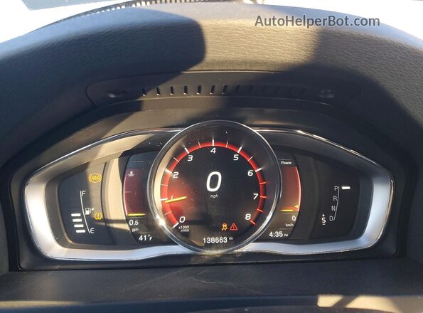 YV140MEK7H1372941 2017 VOLVO V60 White ხელსაწყოთა პანელის ხედი