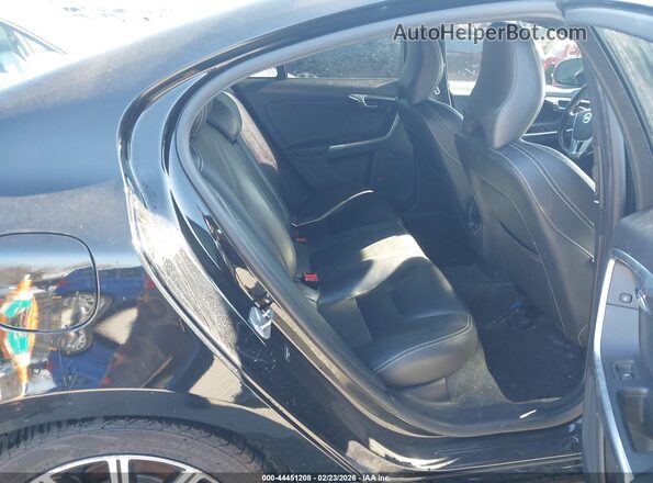 YV149MFM1G2397879 2016 VOLVO S60 Black 