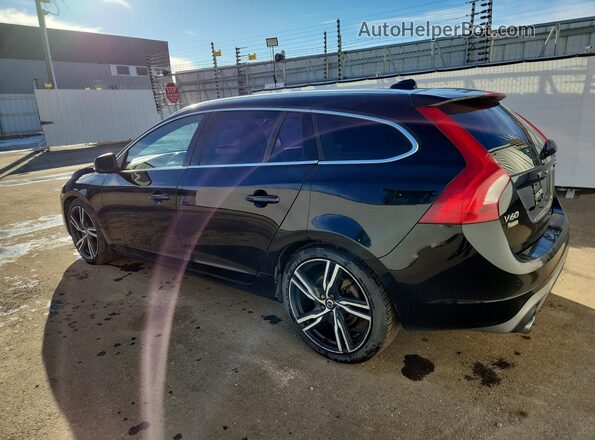 YV149MSR3H1362253 2017 VOLVO V60 Black 