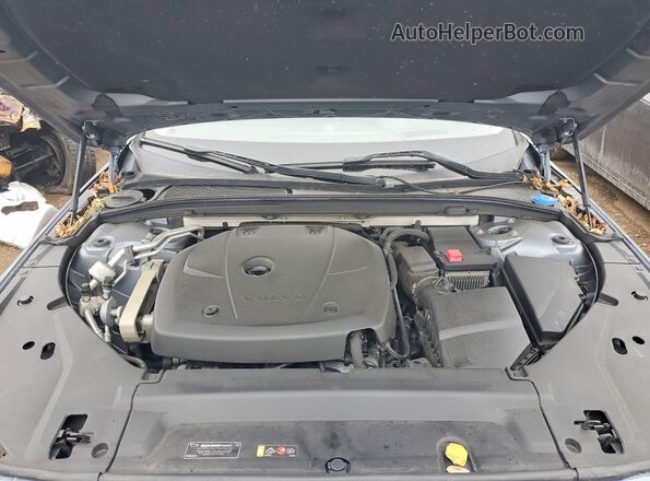 YV1A22ML7H1000995 2017 VOLVO S90 Blue Engine compartment view