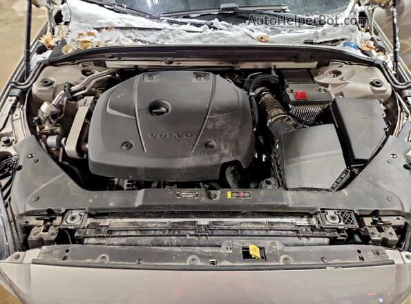 YV1A22SL5K1007406 2019 VOLVO V60 Tan Vista interior trasera