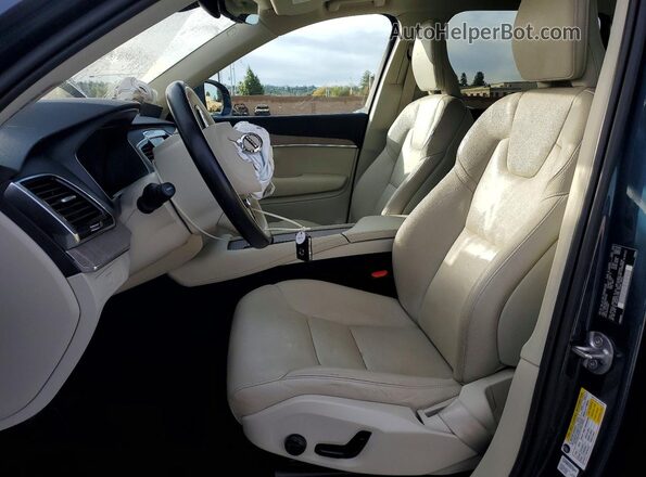 YV40621N0P1945150 2023 VOLVO XC90 Blue წინა სალონის ხედი
