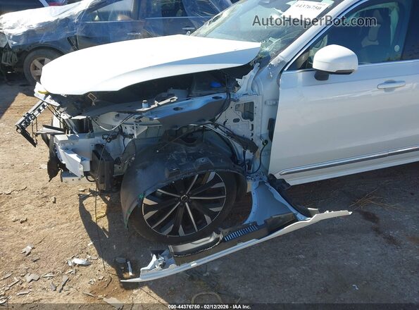 YV4062PB3S1375604 2025 VOLVO XC90 White 