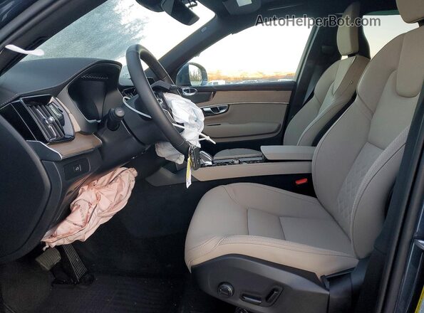 YV4062PB5T1429986 2026 VOLVO XC90 Blue Вид салону спереду