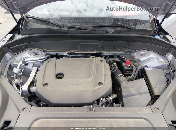 YV4062PE6T1481301 2026 VOLVO XC90 Серебряный Вид сзади