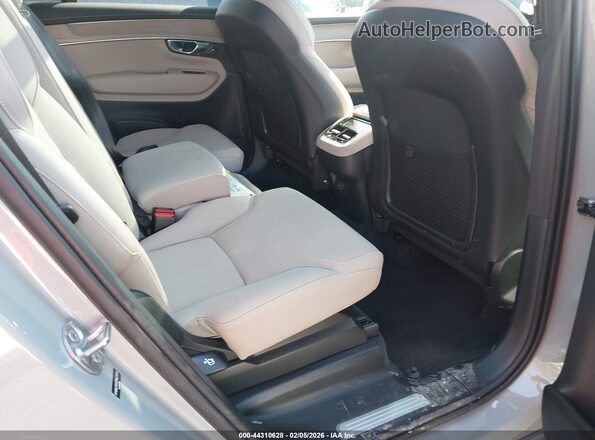 YV4062PE9T1457414 2026 VOLVO XC90 Gray VIN კოდის სტიკერის ხედი