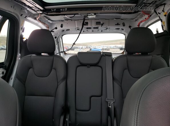 YV4062PEXR1226384 2024 VOLVO XC90 White 