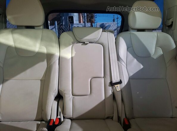 YV4062PF6S1329221 2025 VOLVO XC90 Black Rear seats view