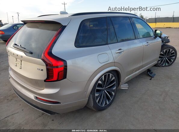 YV4062PM8T1478682 2026 VOLVO XC90 Gold Trasero derecho