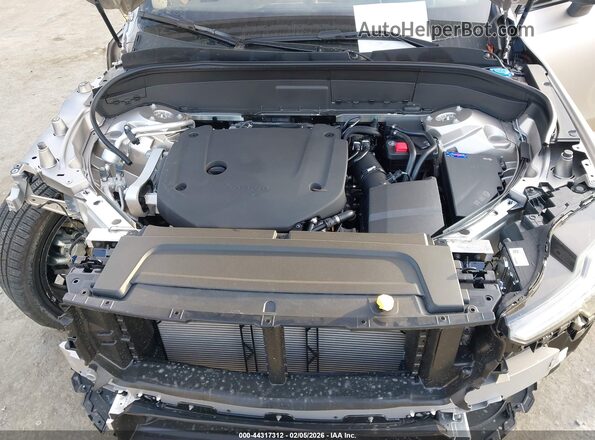 YV4062PM8T1478682 2026 VOLVO XC90 Gold Vista trasera