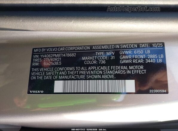 YV4062PM8T1478682 2026 VOLVO XC90 Gold Vista del compartimento del motor