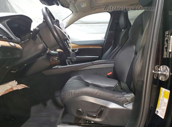 YV4062PNXP1997568 2023 VOLVO XC90 Black Widok wnętrza z przodu