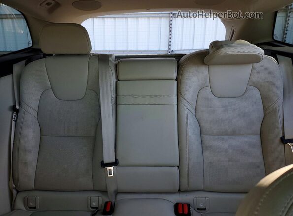 YV4102DL3M1684804 2021 VOLVO XC60 Gray 