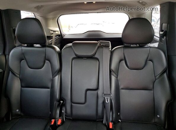 YV4102PK6M1735974 2021 VOLVO XC90 White 
